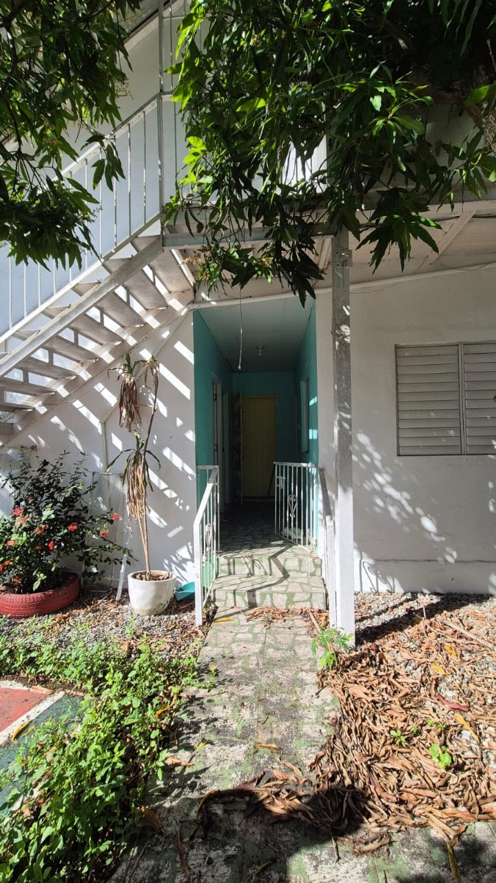 Alquilo local comercial Bella Vista