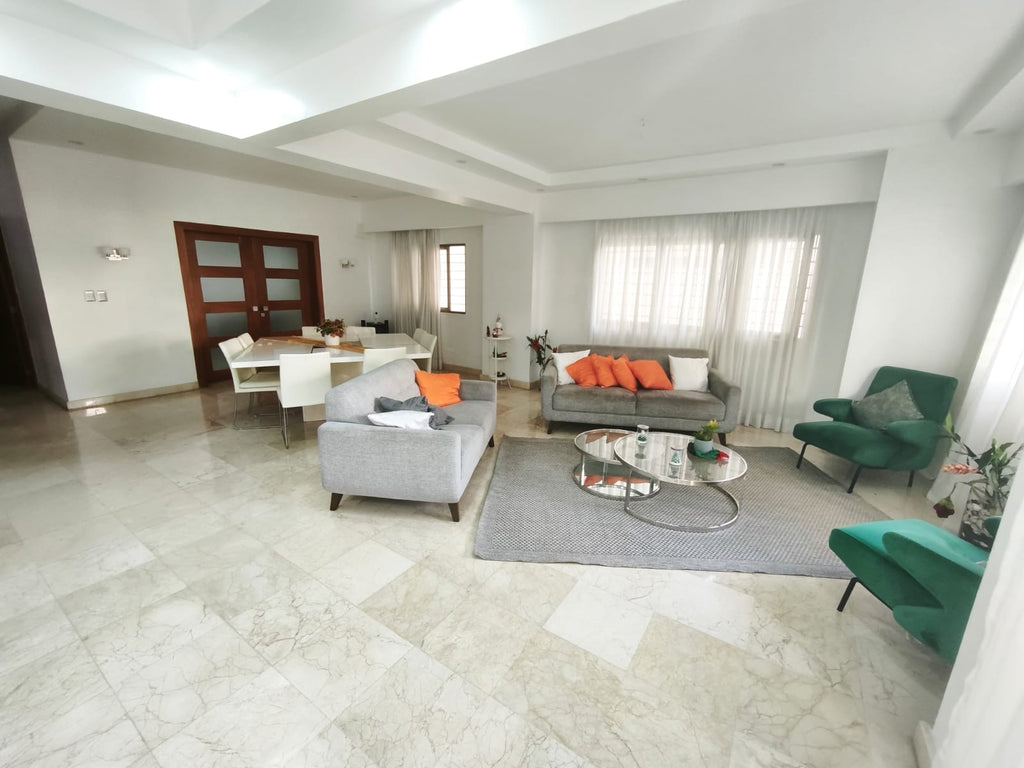 VENDO EN NACO 
2da con terraza