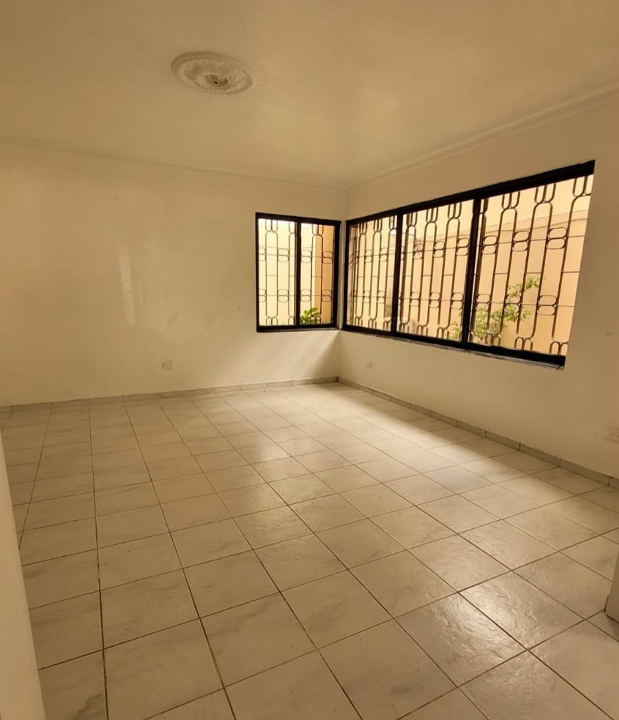 Alquilo apartamento En La Esperilla