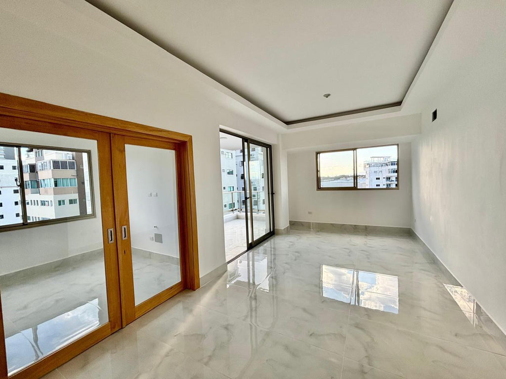 Alquiler de Apartamento nuevo a estrenar

📍 Urb. Real