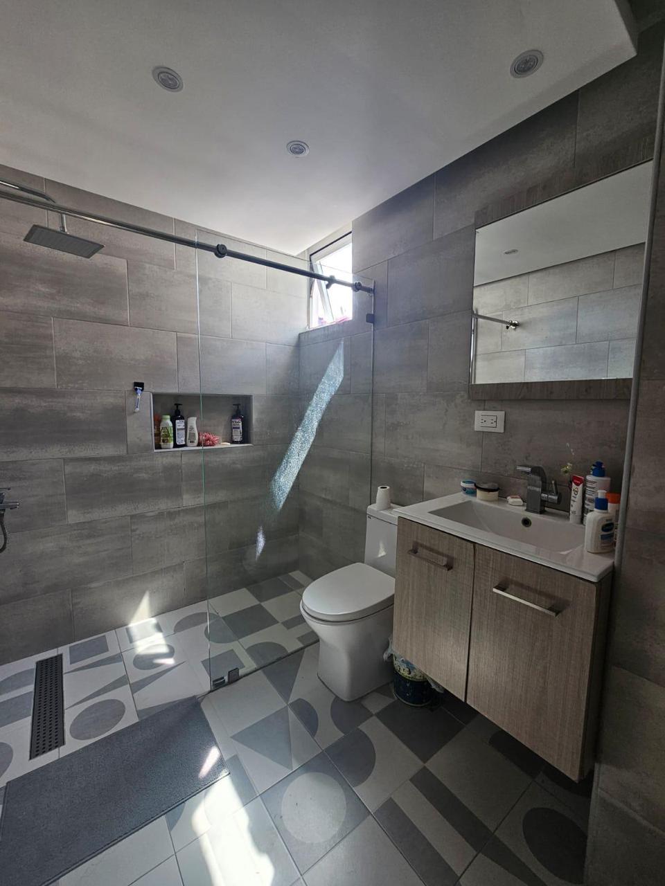 Vendo apartamento en Los Cacicazgo
