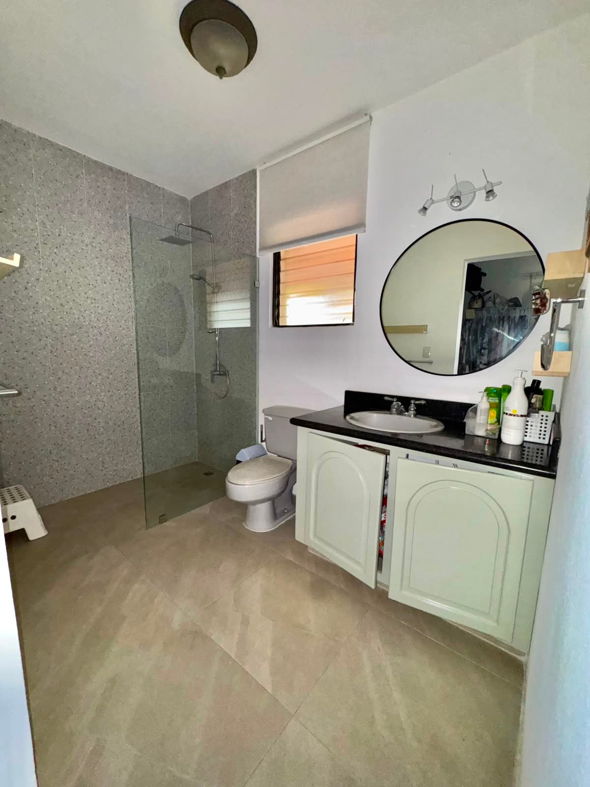 CASA EN VENTA EN LOS CACICAZGOS