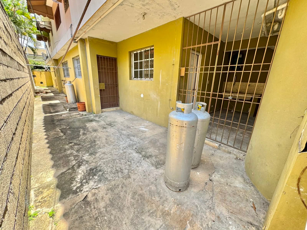 CASA EN VENTA EN LOS CACICAZGOS