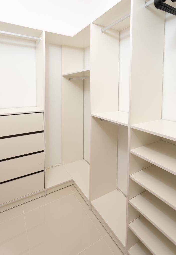 VENDO  APARTAMENTO
ENSANCHE NACO