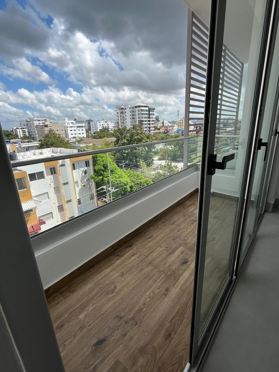 Apartamento en Venta Residencial Real! A poco pasos de la Enriquillo SD.DN