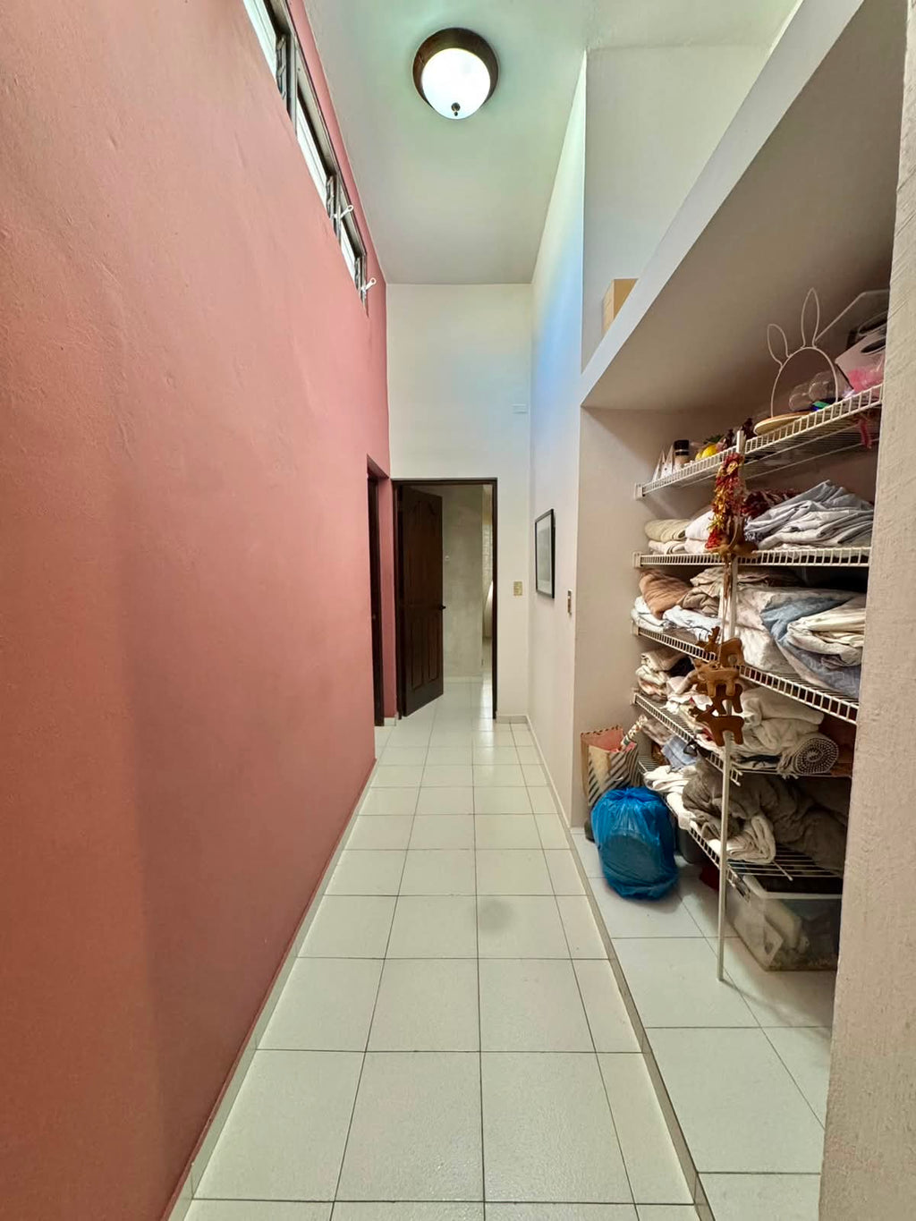 CASA EN VENTA EN LOS CACICAZGOS