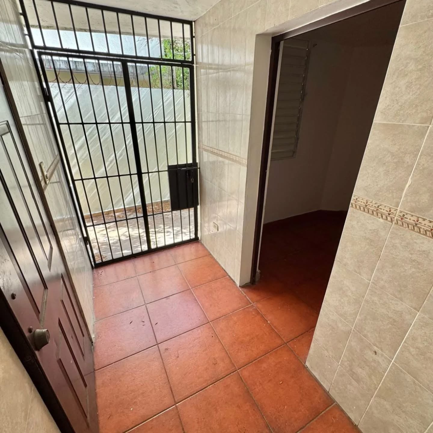 Vendo Casa Sector El Pedregal Km 11 
Av. Independencia Carretera Sánchez