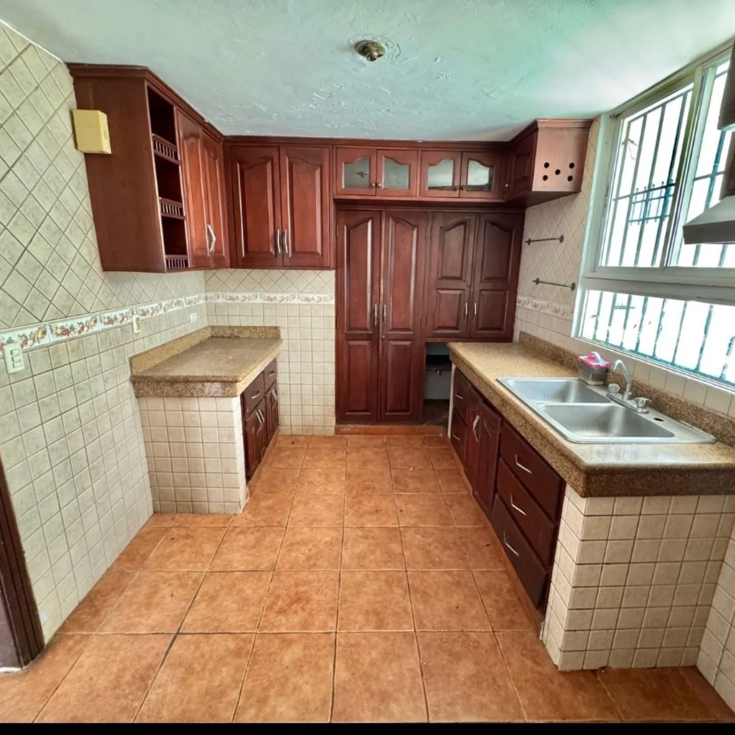 Vendo Casa Sector El Pedregal Km 11 
Av. Independencia Carretera Sánchez