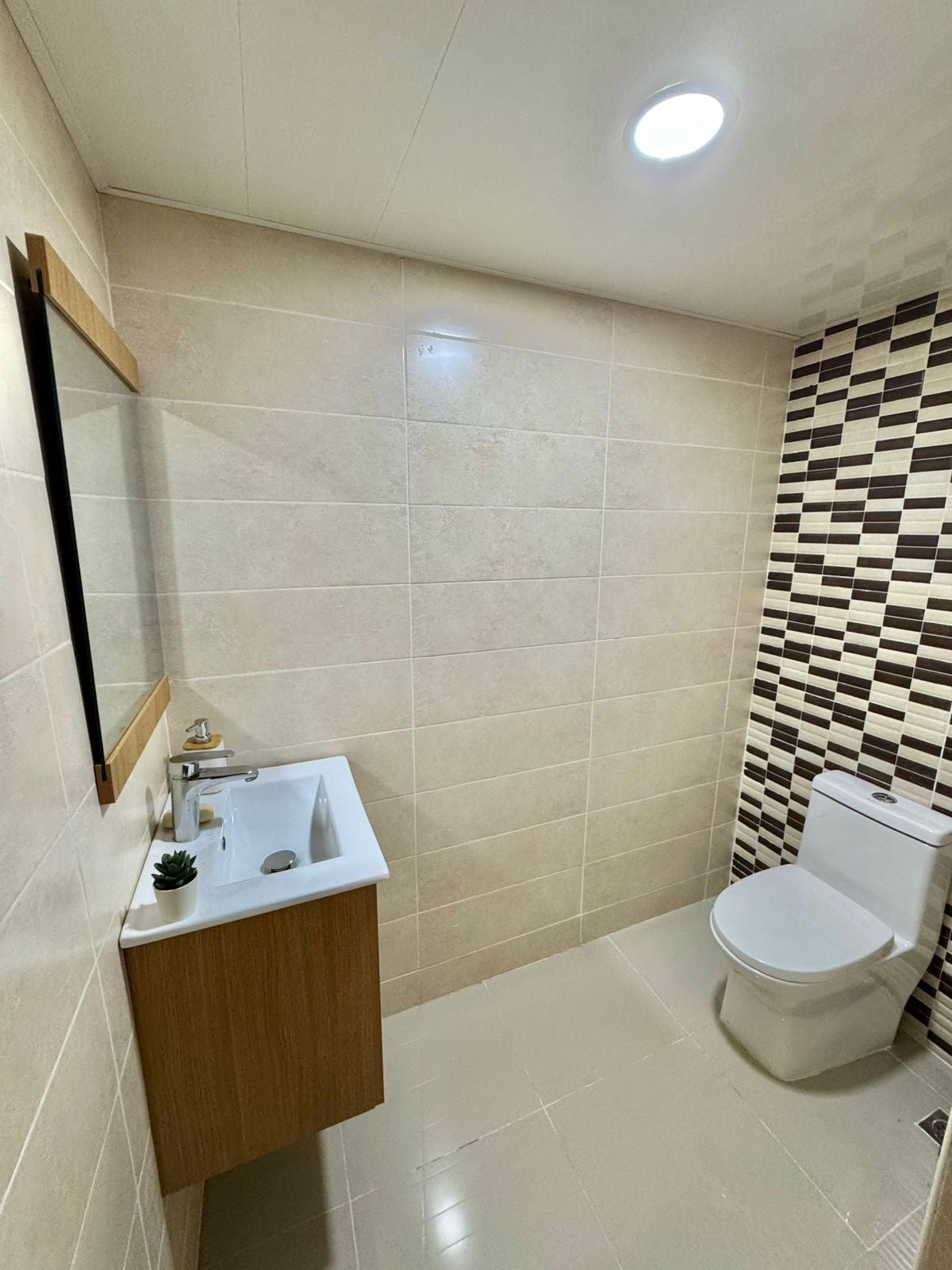 Alquilo apartamento nuevo en Renacimiento