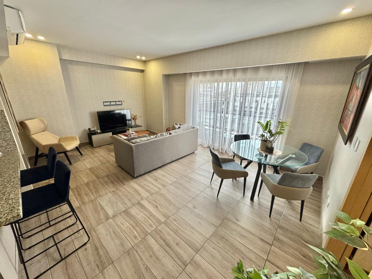 Apartamento en Alquiler Amueblado piantini