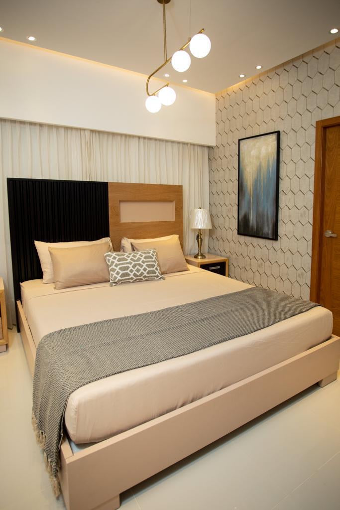 VENDO  APARTAMENTO
ENSANCHE NACO