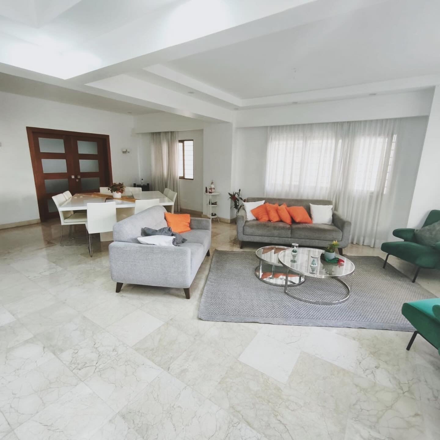 VENDO EN NACO 
2da con terraza