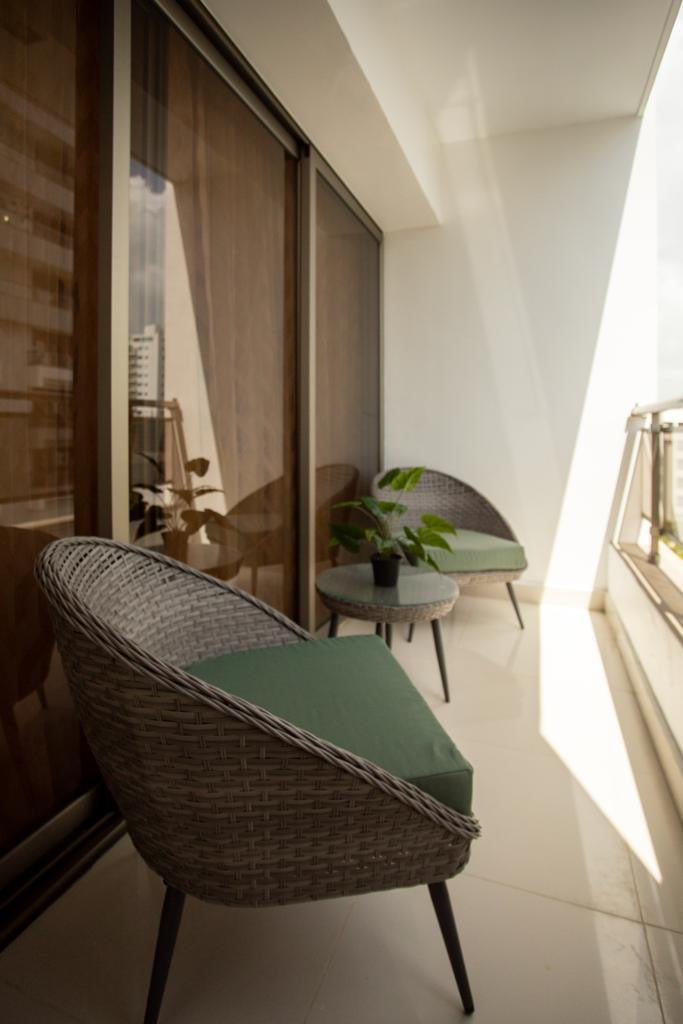 VENDO  APARTAMENTO
ENSANCHE NACO