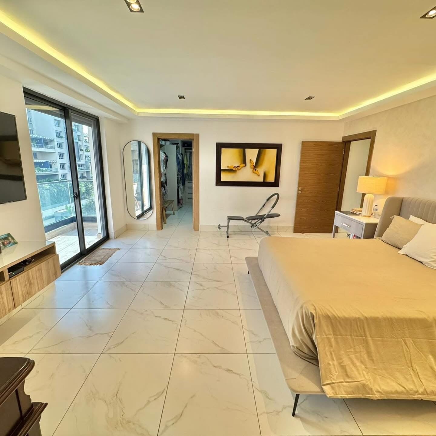 Apartamento en Venta y Alquiler Ens. Paraíso