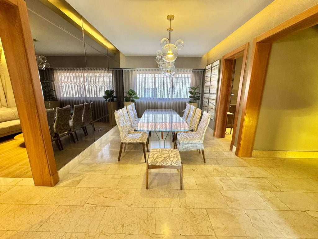 Espectacular Penthouse de 4 Habitaciones con Vista al Mar Urbanización Real