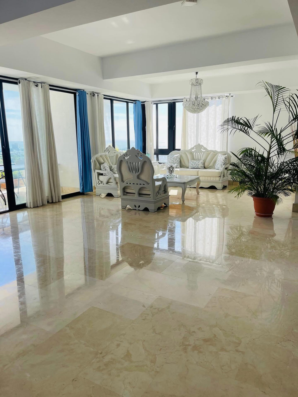 Vendo Exclusivo Penhouse En Mirador Sur