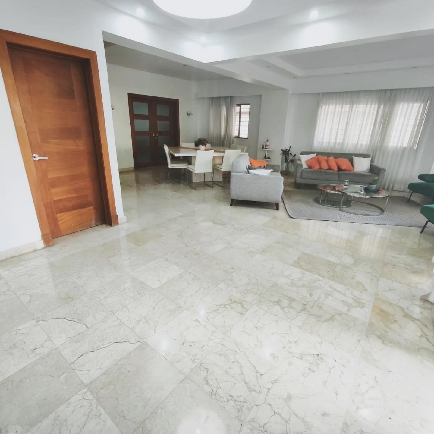 VENDO EN NACO 
2da con terraza