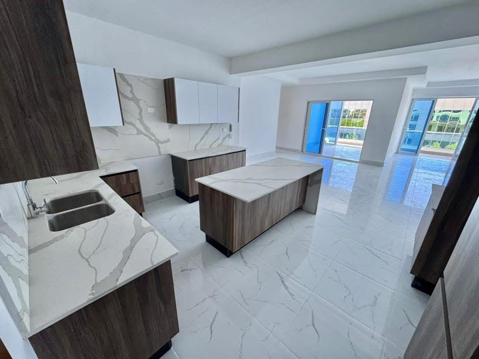 Alquilo apartamento en Bella Vista Sur