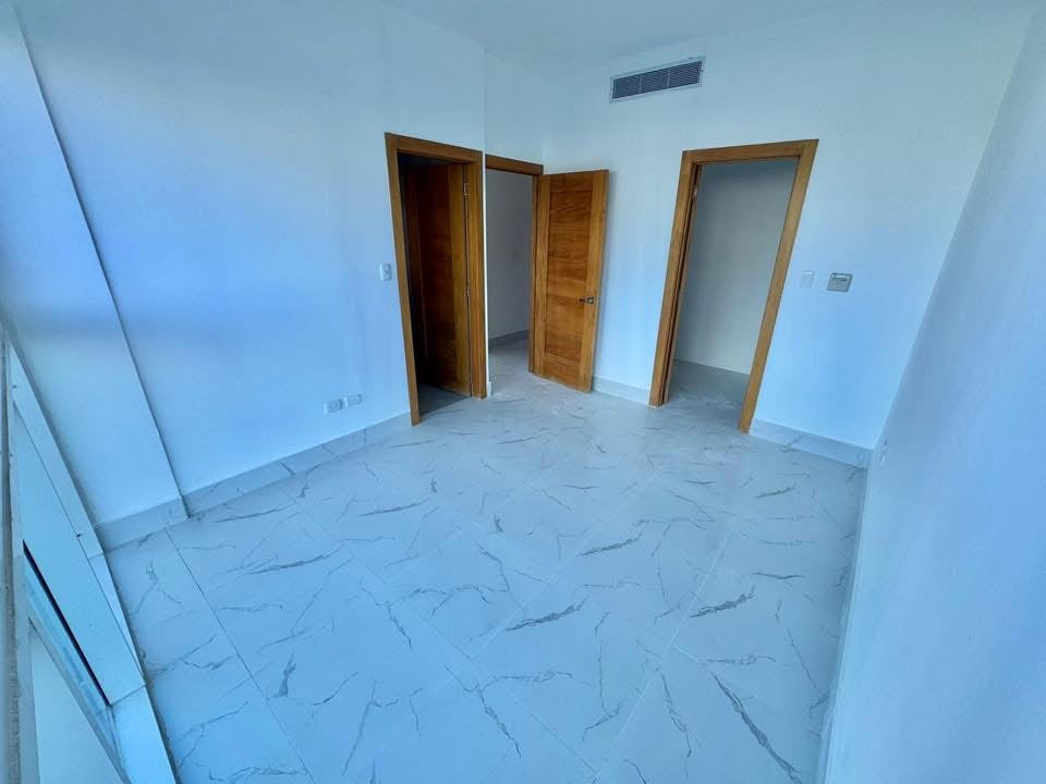 Alquilo apartamento en Bella Vista Sur