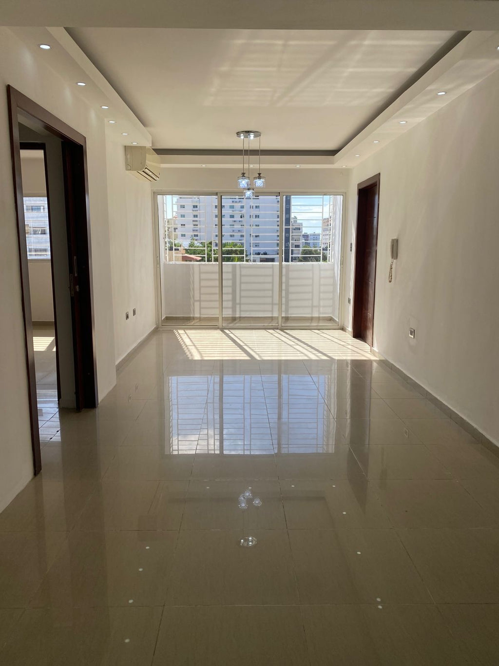 Se vende apartamento de 2 habitaciones en Evaristo Morales