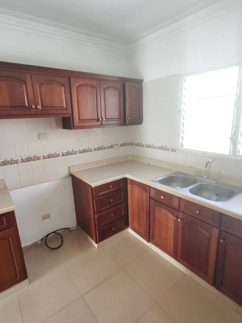 Vendo apartamento 
Santo Domingo Este 
Residencial Villa Eloisa
