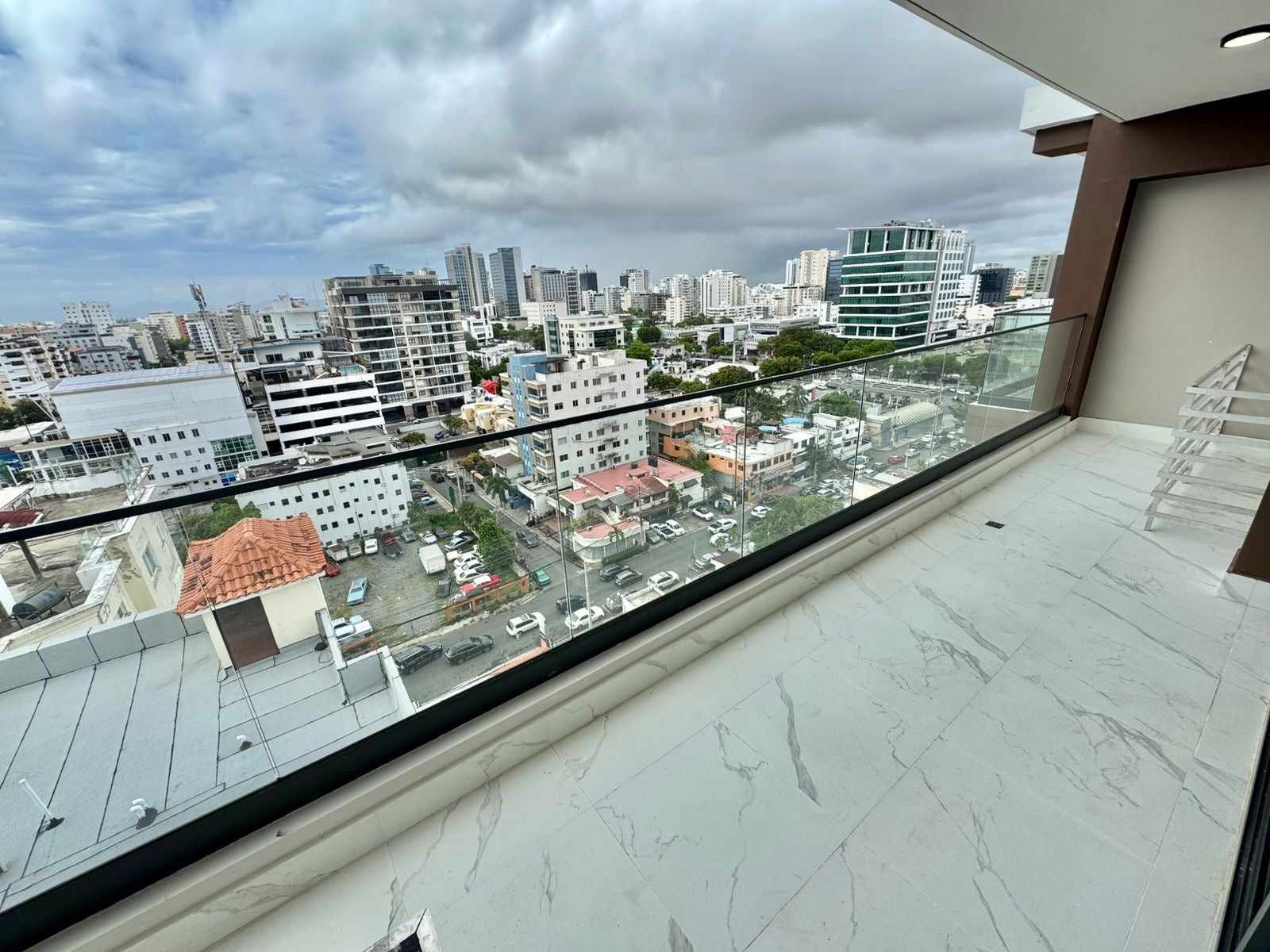 Vendo apartamento nuevo en Evaristo Morales