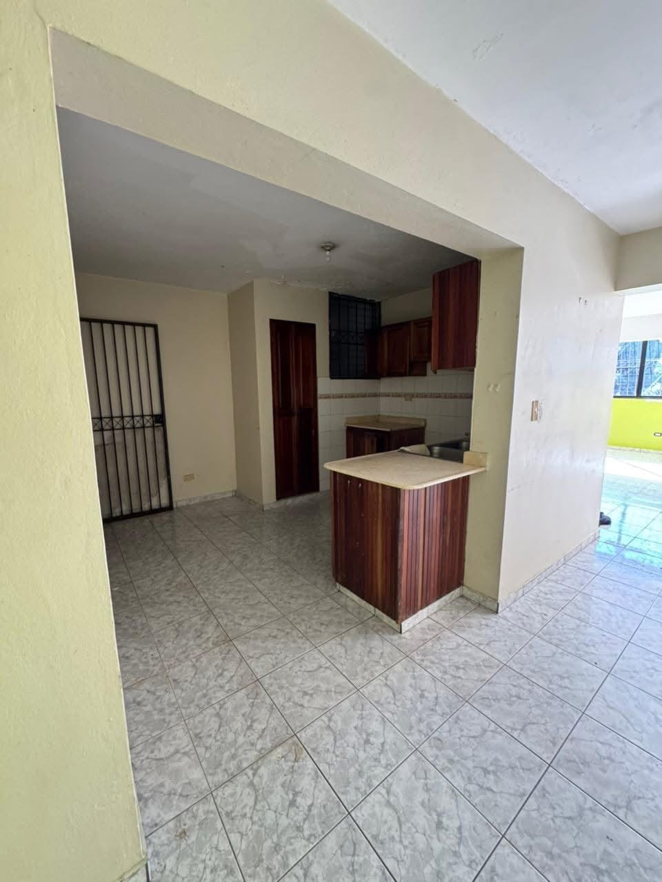 VENDO APARTAMENTO 
SECTOR LAS ACACIAS