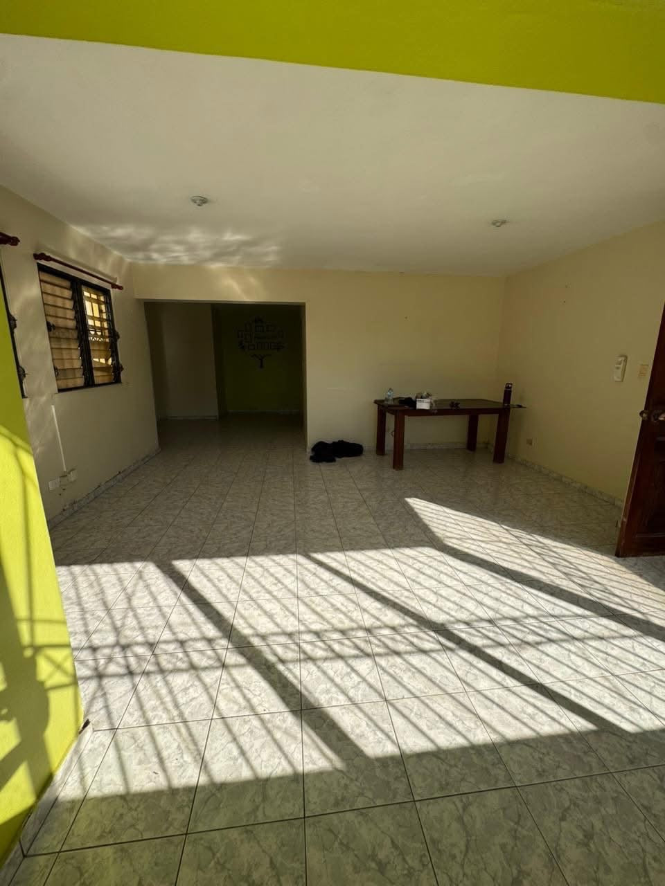 VENDO APARTAMENTO 
SECTOR LAS ACACIAS