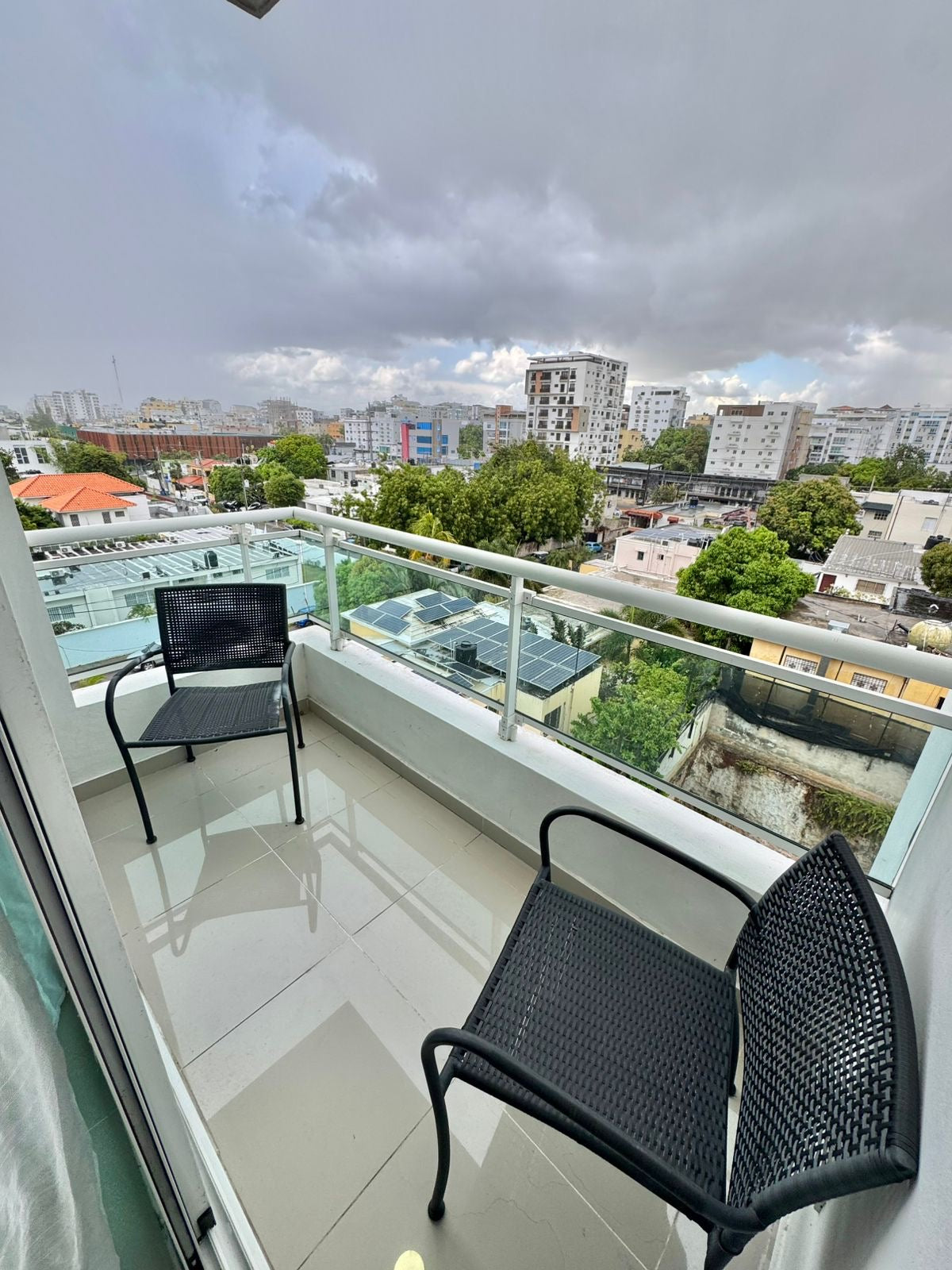 Alquilo apartamento nuevo en Renacimiento