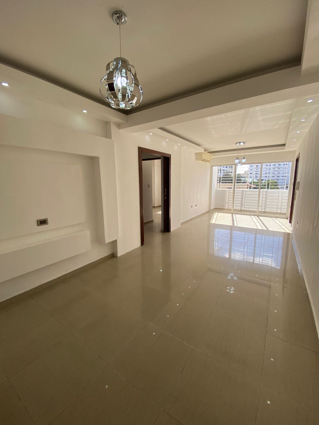 Se vende apartamento de 2 habitaciones en Evaristo Morales