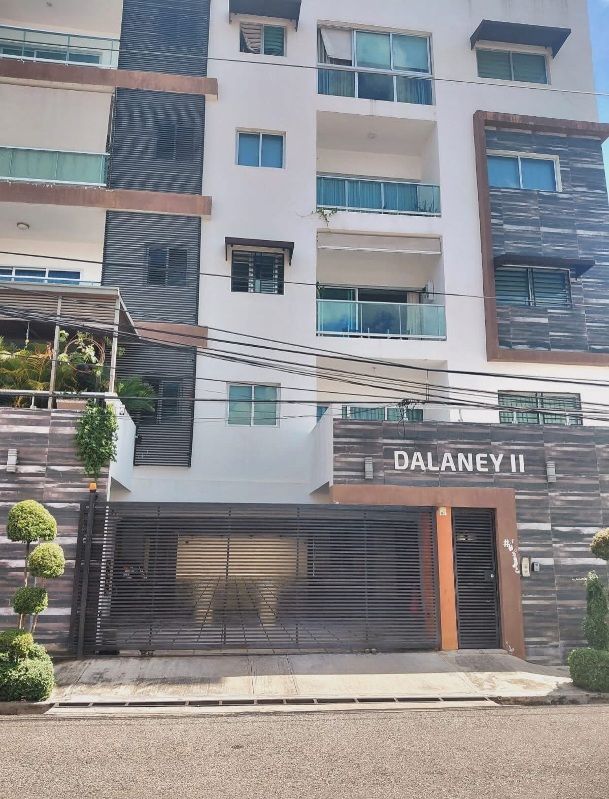 APARTAMENTO DE LUJO EN VENTA AV. ANACAONA