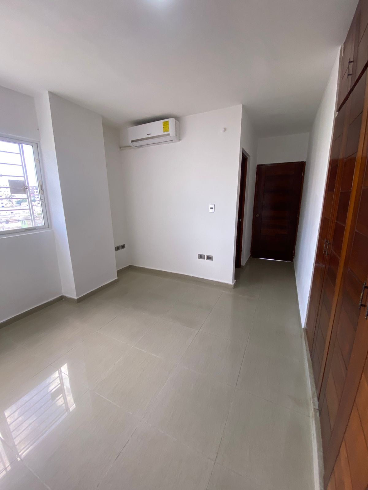 Se vende apartamento de 2 habitaciones en Evaristo Morales