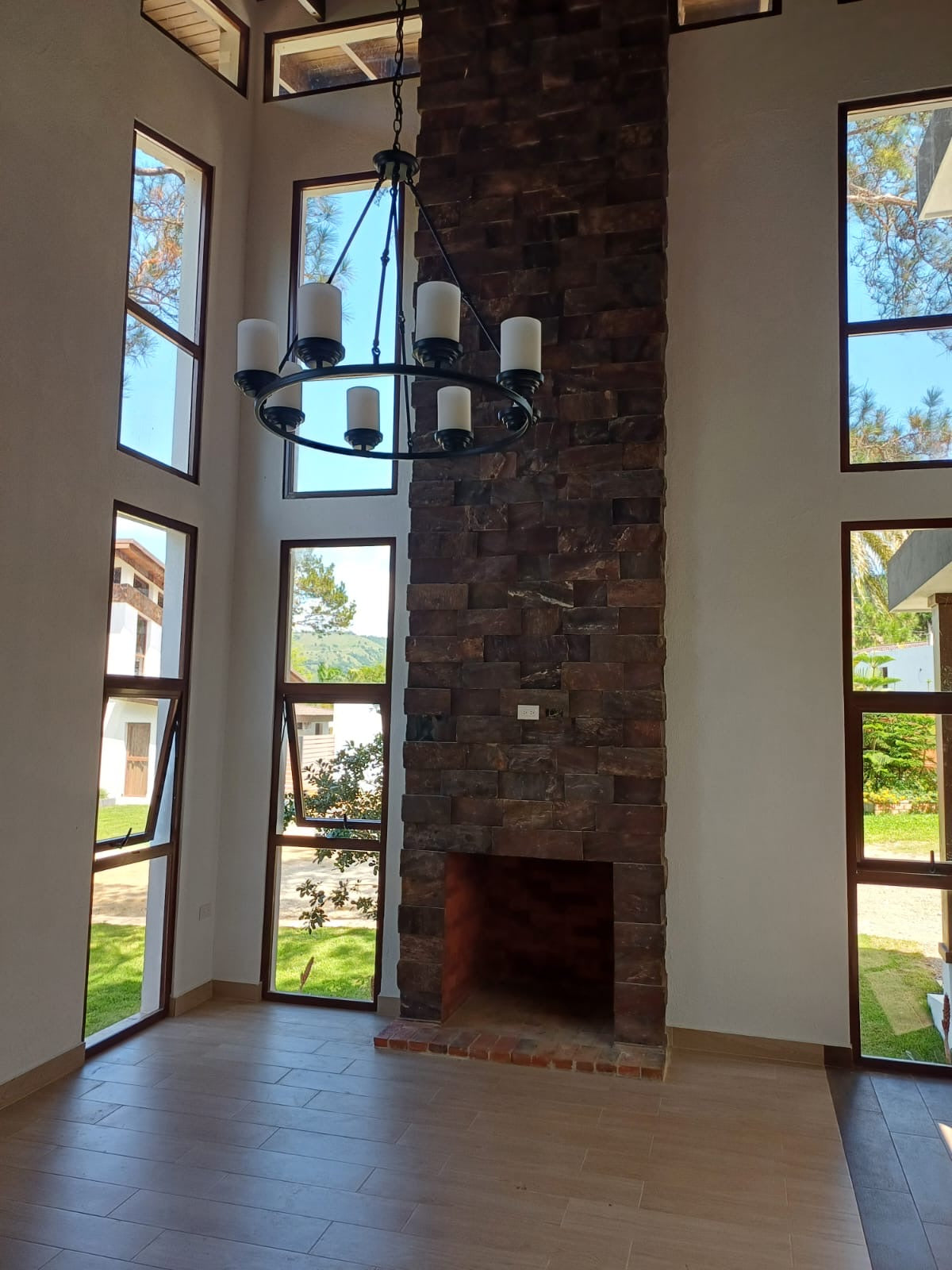 Villa Amueblada en Venta