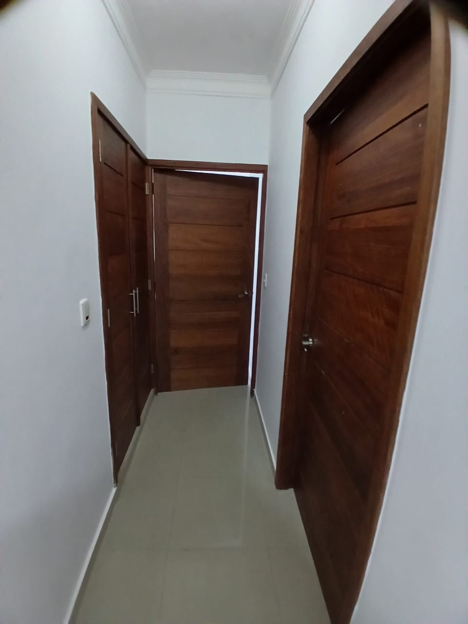 VENDO AMPLIO  APARTAMENTO EN PIANTINI