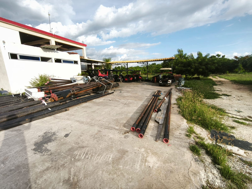 VENDO PARADOR AUTOPISTA DEL ESTE