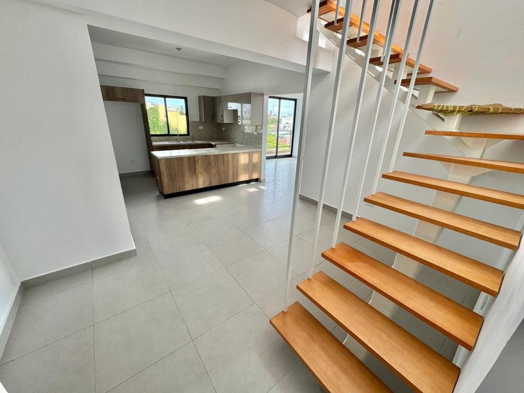 Penthouse Nuevo en Venta
LOS PRADOS