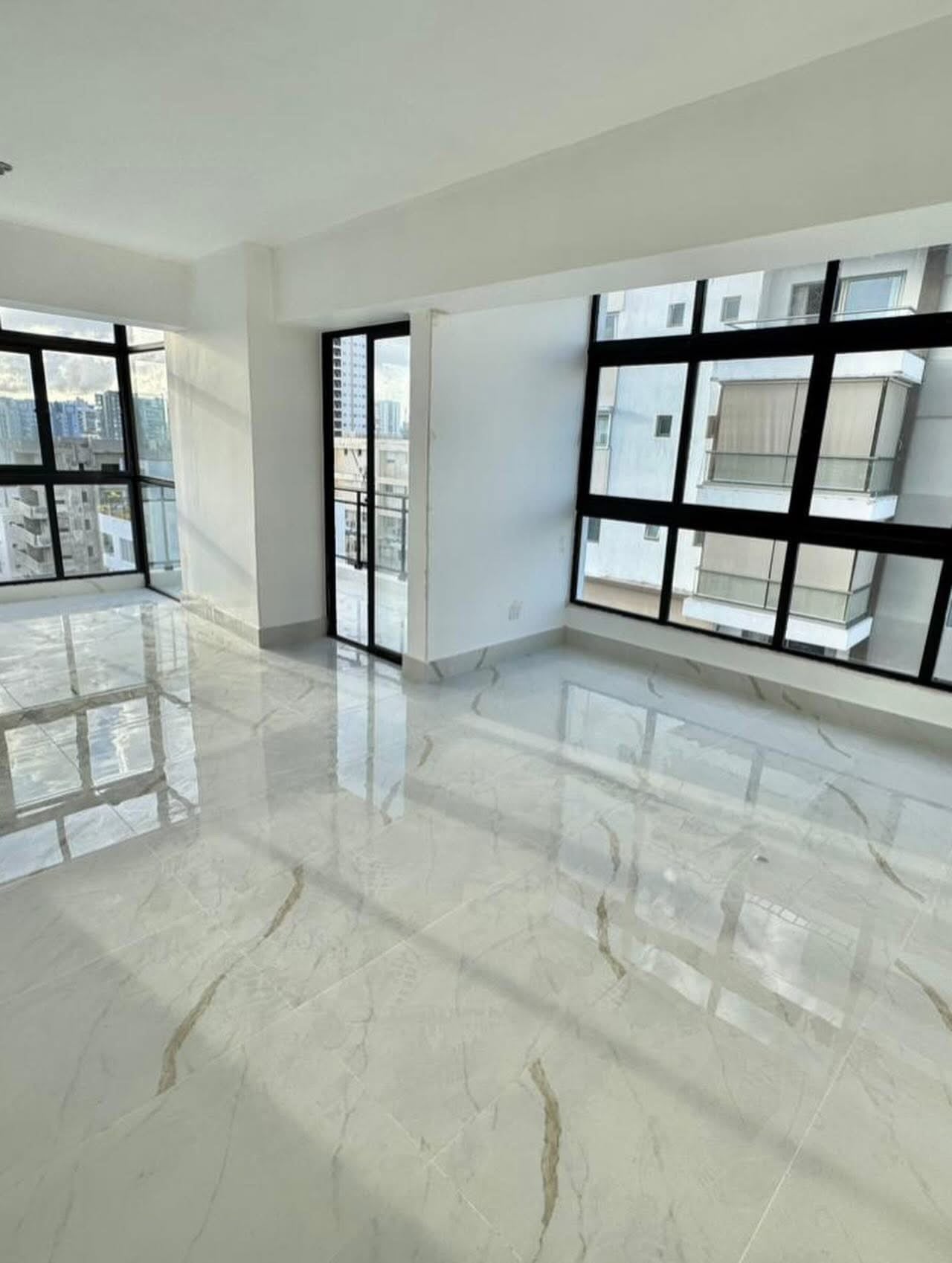 Apartamento Nuevo en Venta Serralles