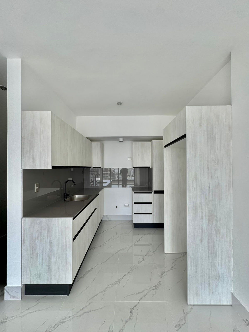 Vendo apartamento nuevo en Evaristo Morales