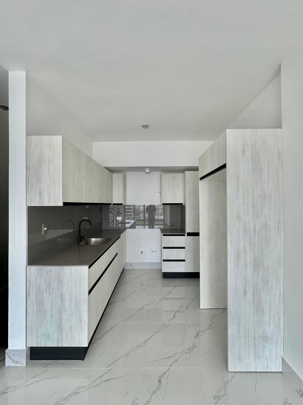 Vendo apartamento nuevo en Evaristo Morales