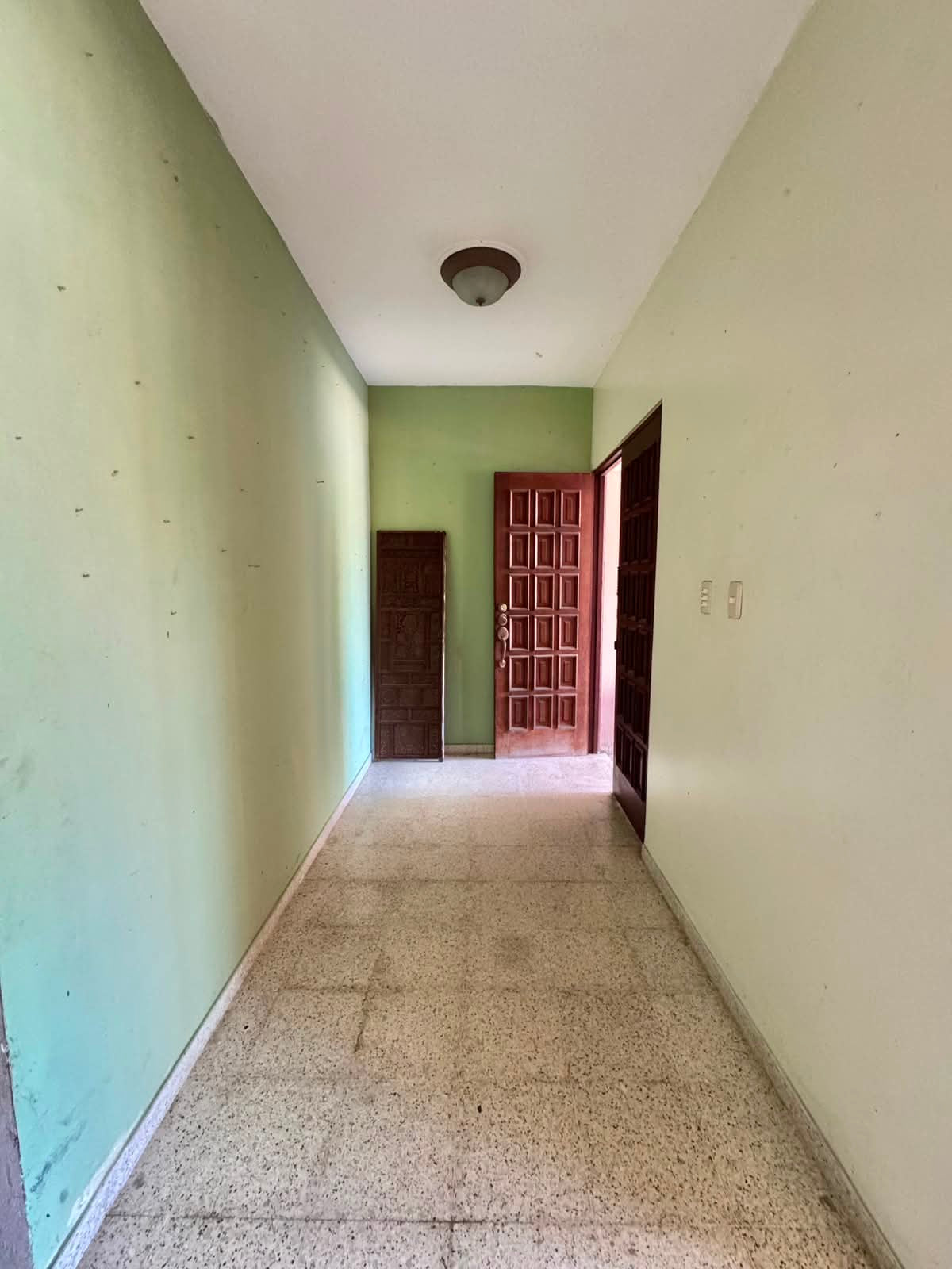 CASA EN VENTA EN LOS CACICAZGOS
