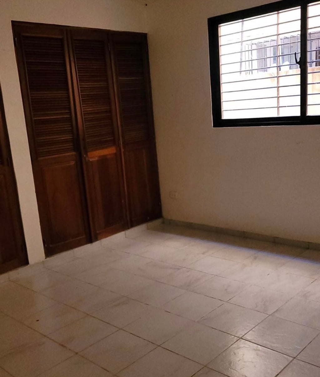 Alquilo apartamento En La Esperilla