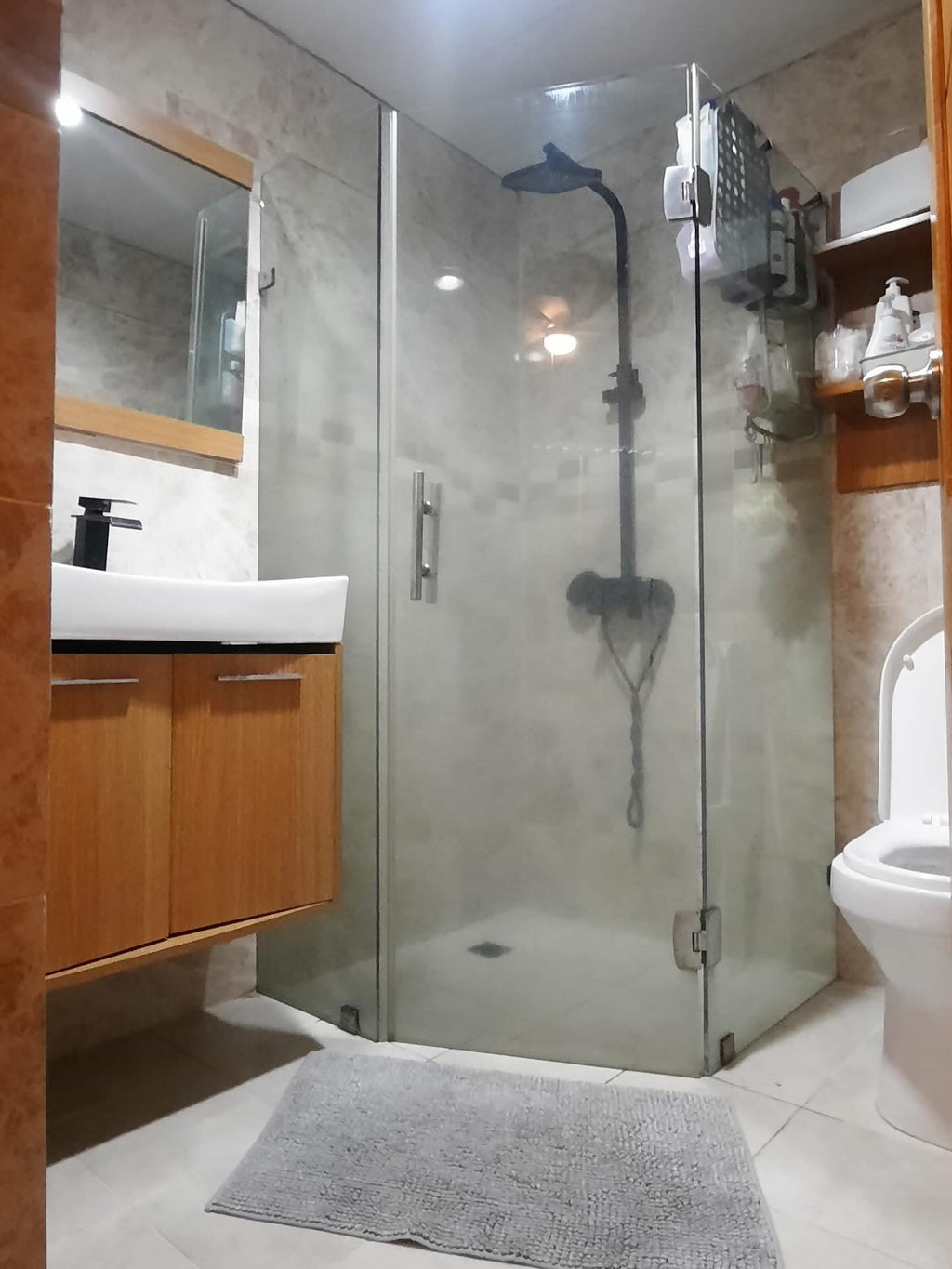 Vendo apartamento en los Restauradores