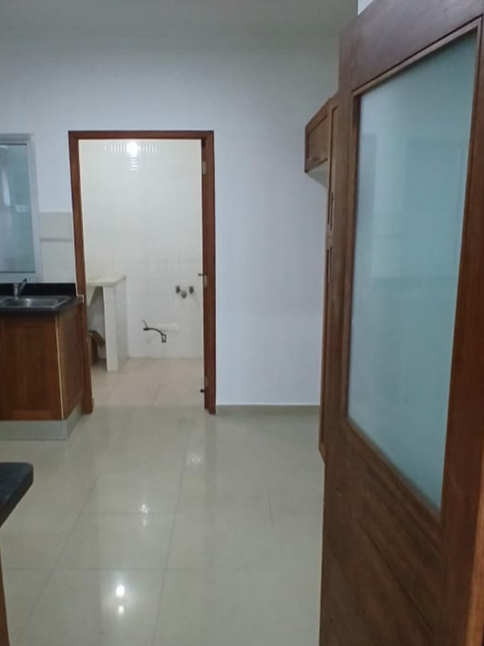 VENDO AMPLIO  APARTAMENTO EN PIANTINI