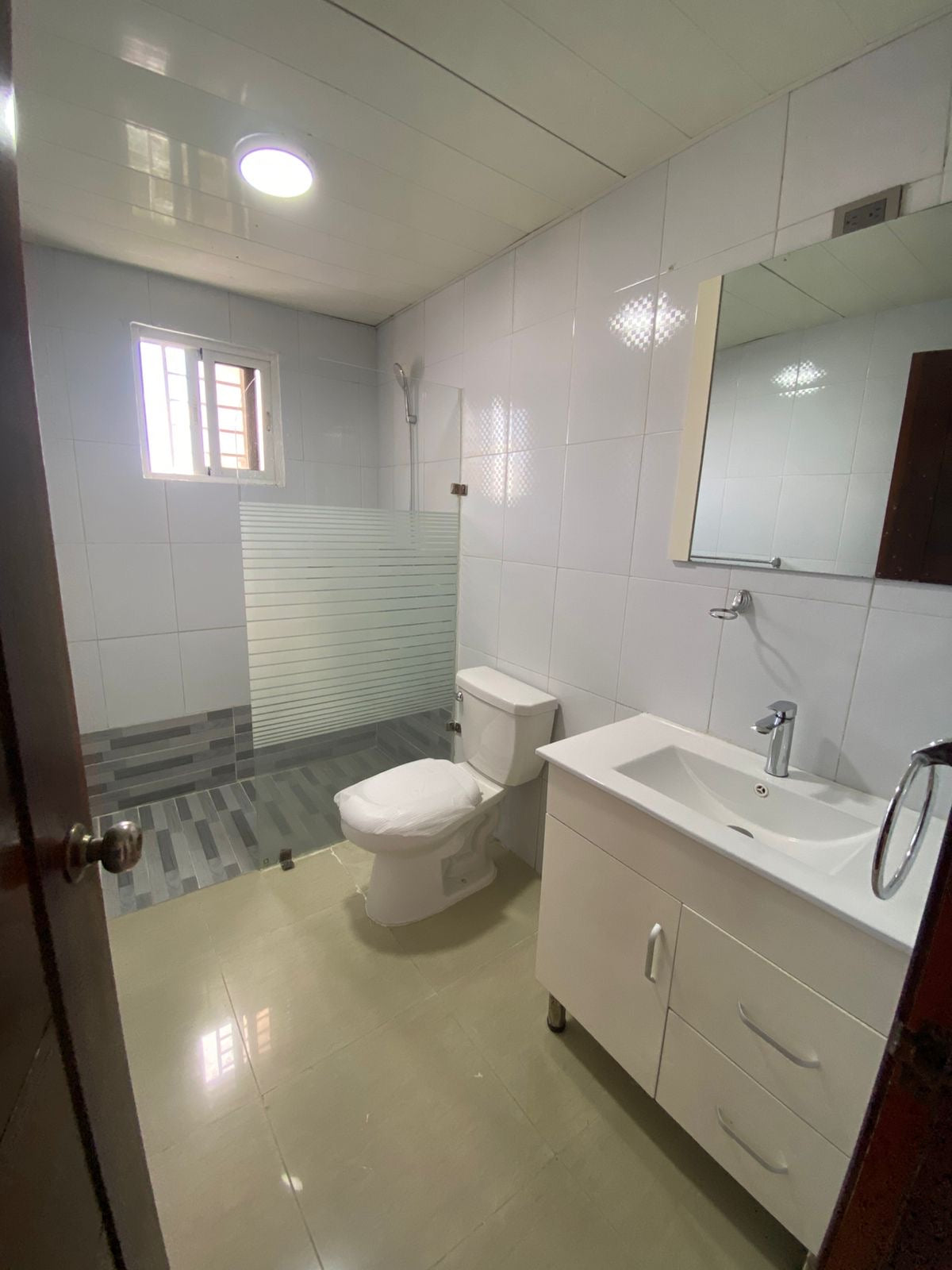 Se vende apartamento de 2 habitaciones en Evaristo Morales