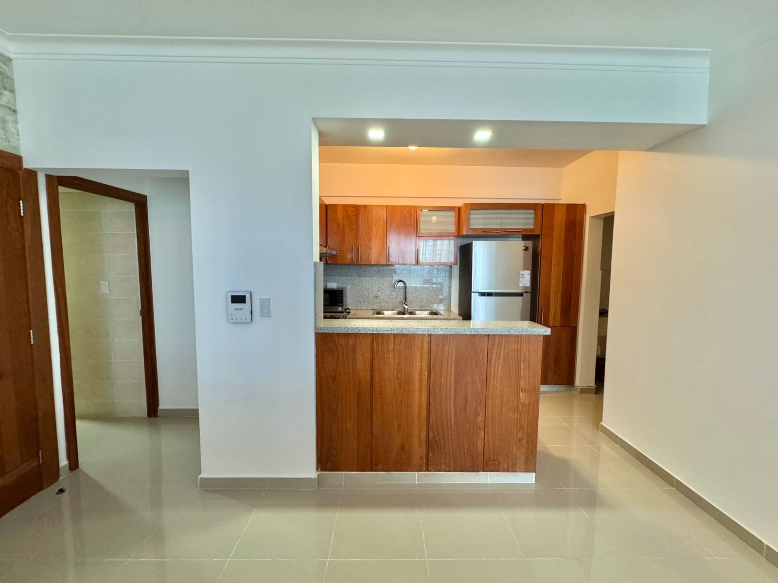 Alquilo apartamento nuevo en Renacimiento