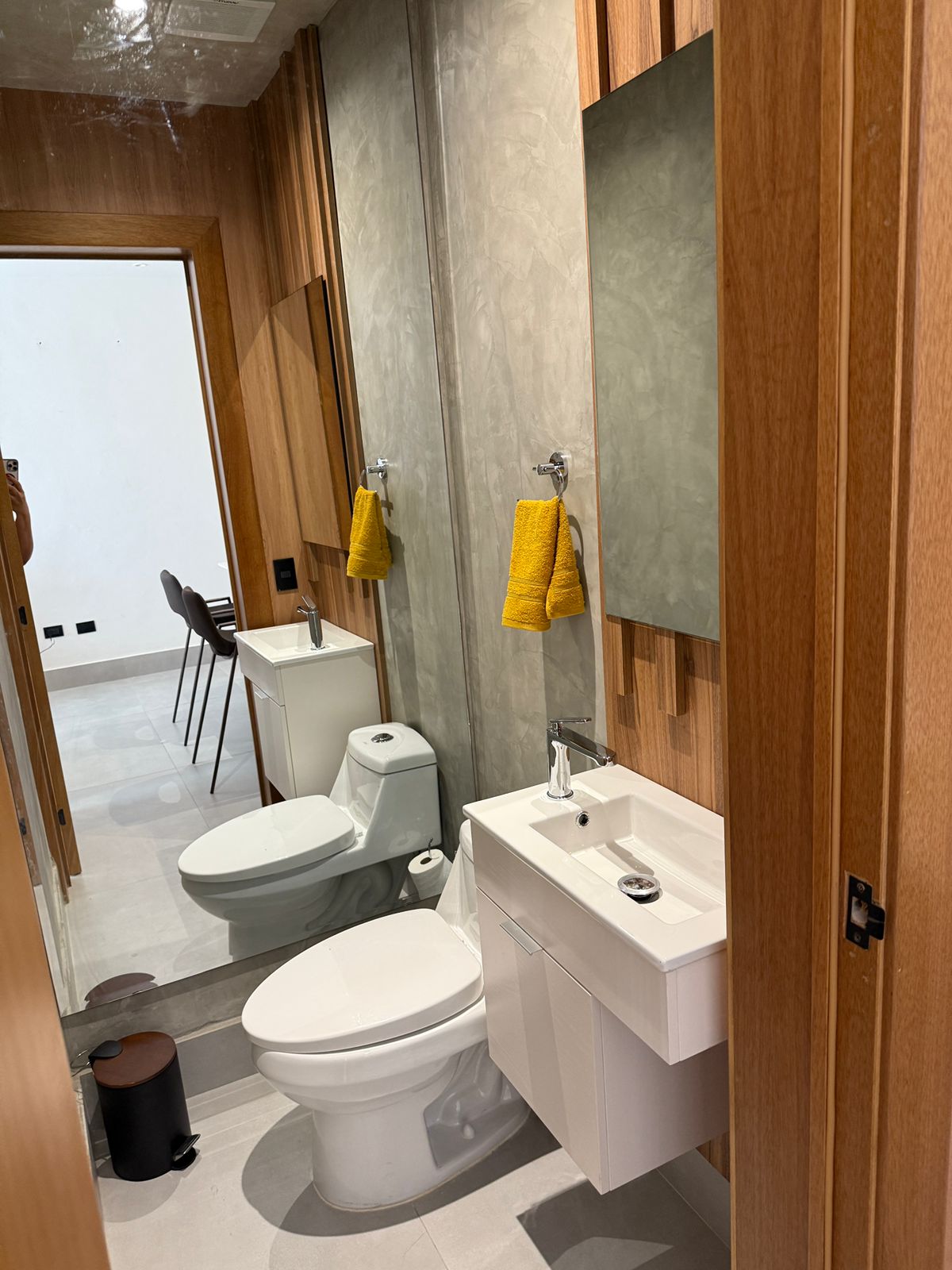 Alquilo Apartamento Amueblado – Urbanización Real