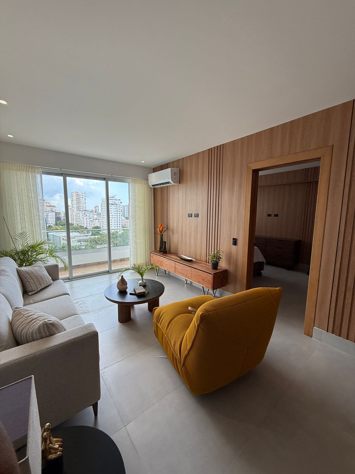 Alquilo Apartamento Amueblado – Urbanización Real