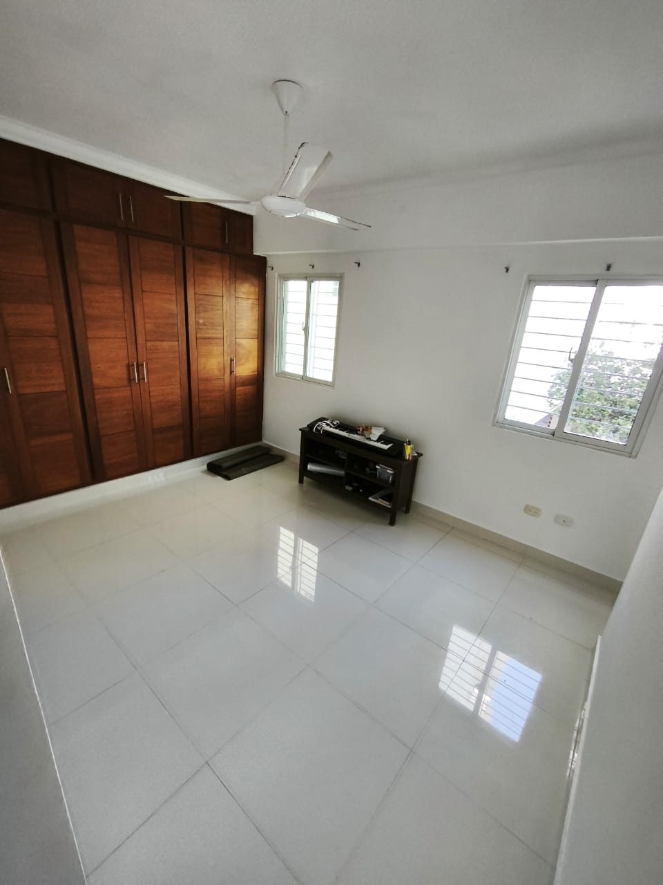 Vendo apartamento 
Jardines de Sur