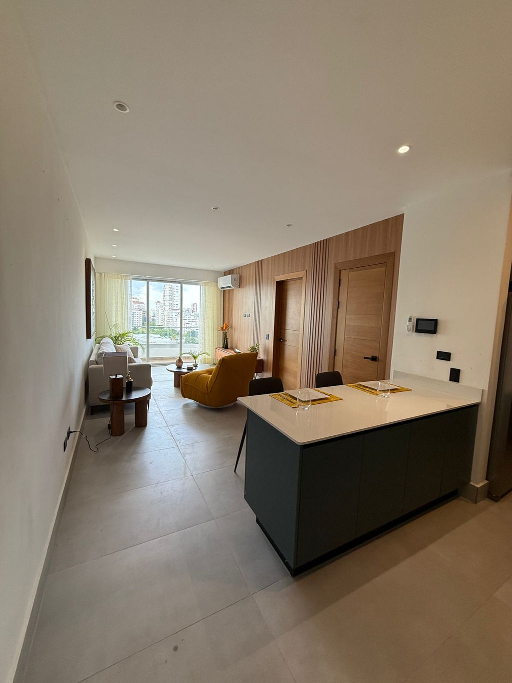 Alquilo Apartamento Amueblado – Urbanización Real