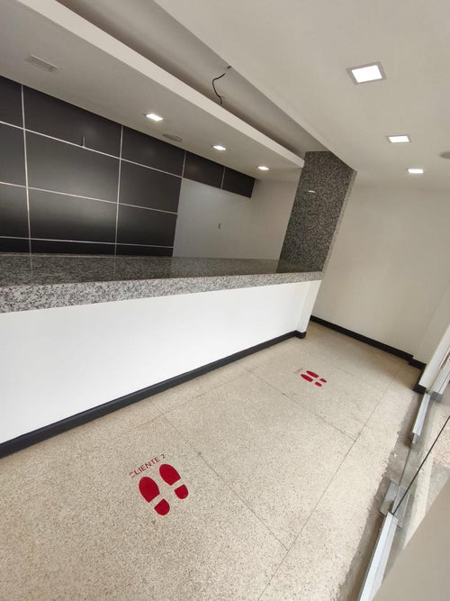 Alquilo Local Comercial en Naco